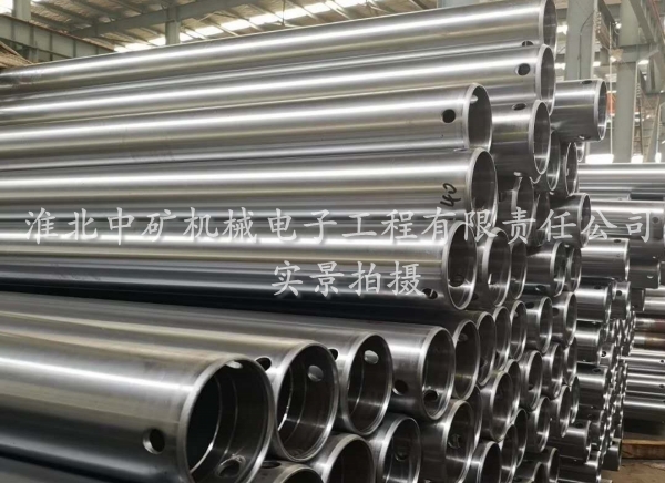 生產(chǎn)車間..27SiMn無縫調(diào)質鋼管庫存.鍍鉻活柱